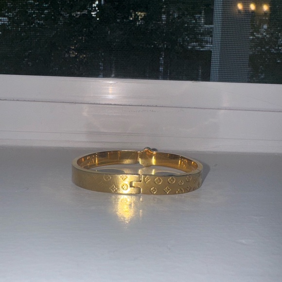 Louis Vuitton Gold Cuff Bracelet - Picture 3 of 6